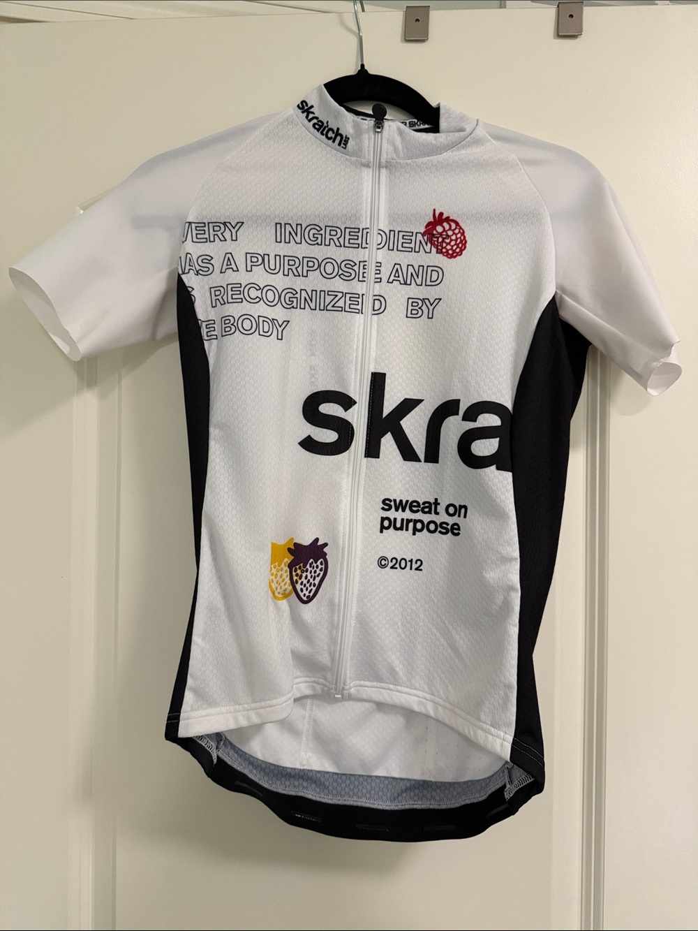 Women’s Skratch Assos Cycling Jersey - Brand New